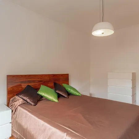 Ferienwohnung Fuer 6 Personen Ca 170 Qm In Canico, Madeira Ostkueste Von Madeira Apartment